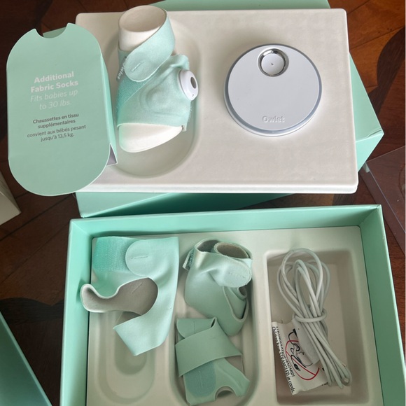 Owlet Monitor Duo - Mint and White - Picture 6 of 7